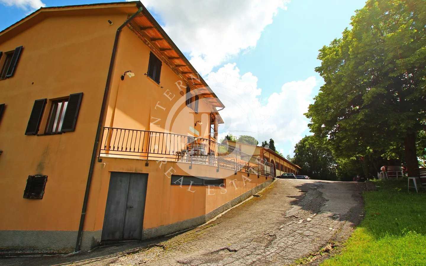 rumah dalam Montepulciano, Siena 11923485