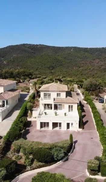 rumah dalam Frejus, Provence-Alpes-Côte d'Azur 11923524