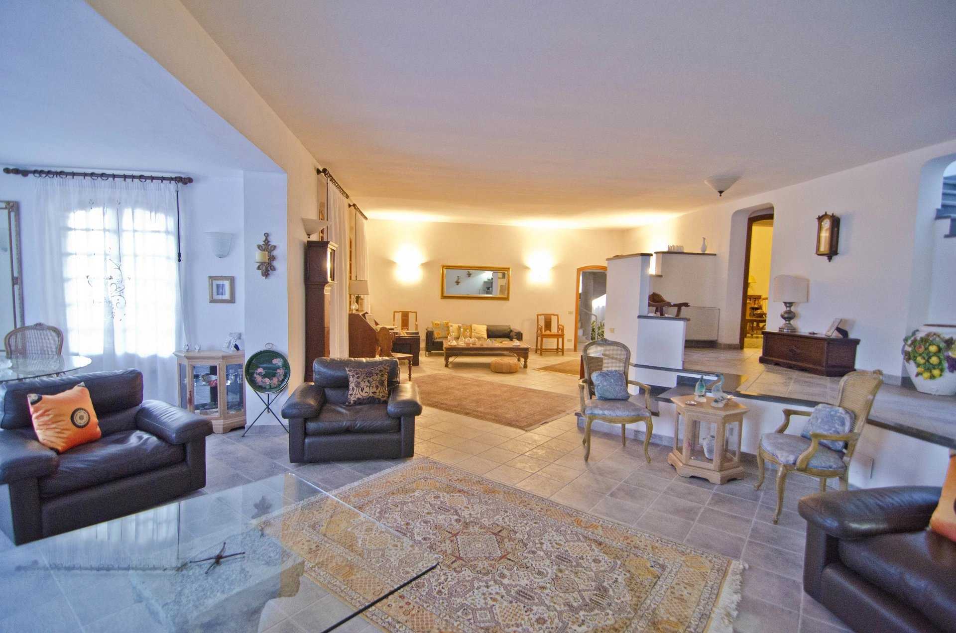 House in Ameglia, La Spezia 11923639