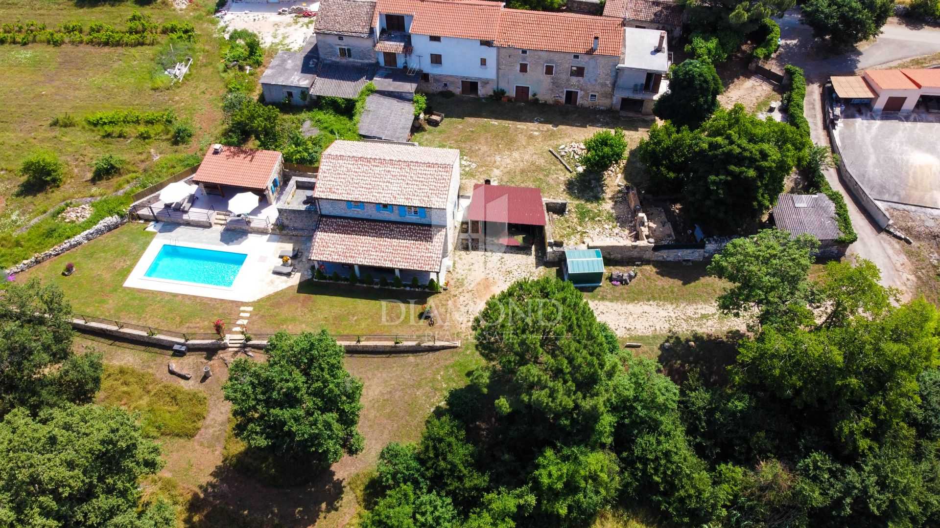 House in Porec, Istarska Zupanija 11923864