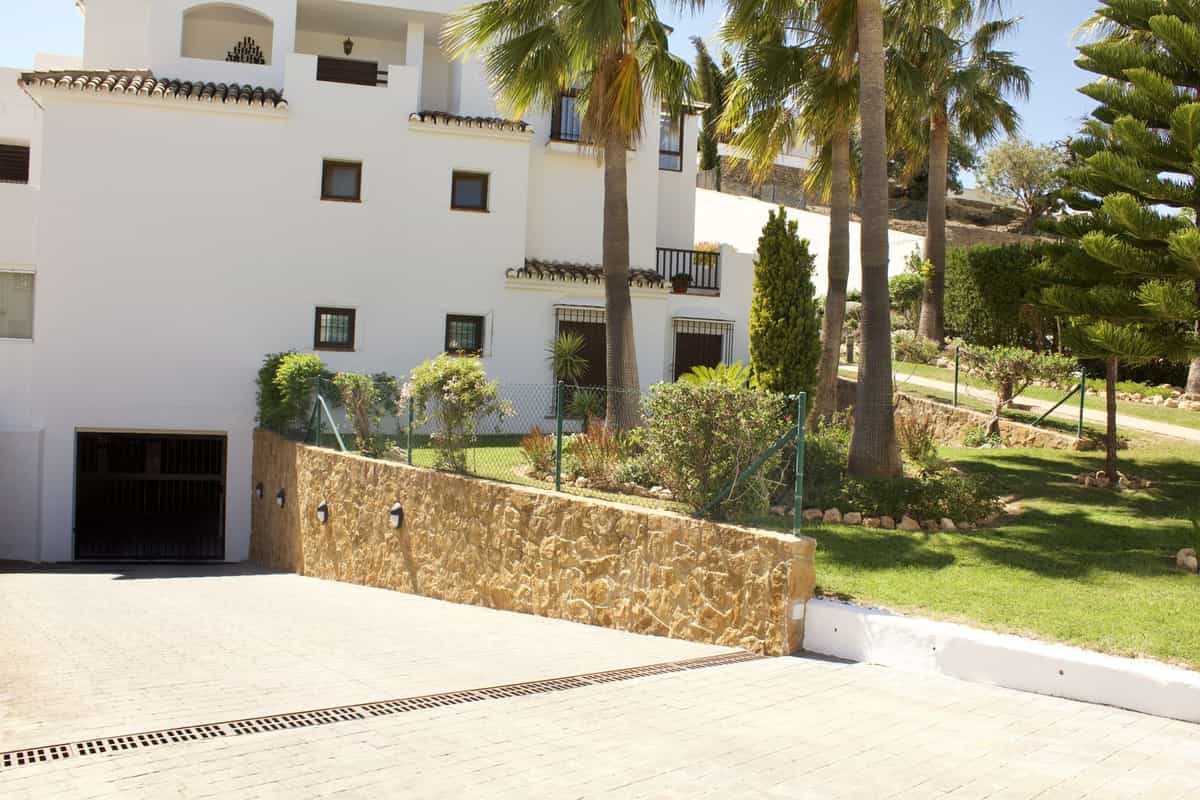 Condominium in Mijas, Andalusia 11924117