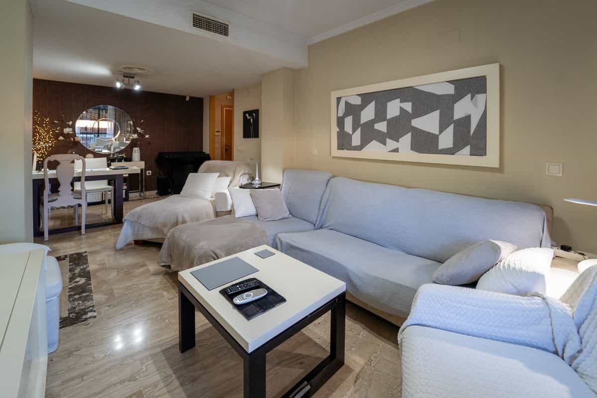 公寓 在 Marbella, Andalusia 11924546