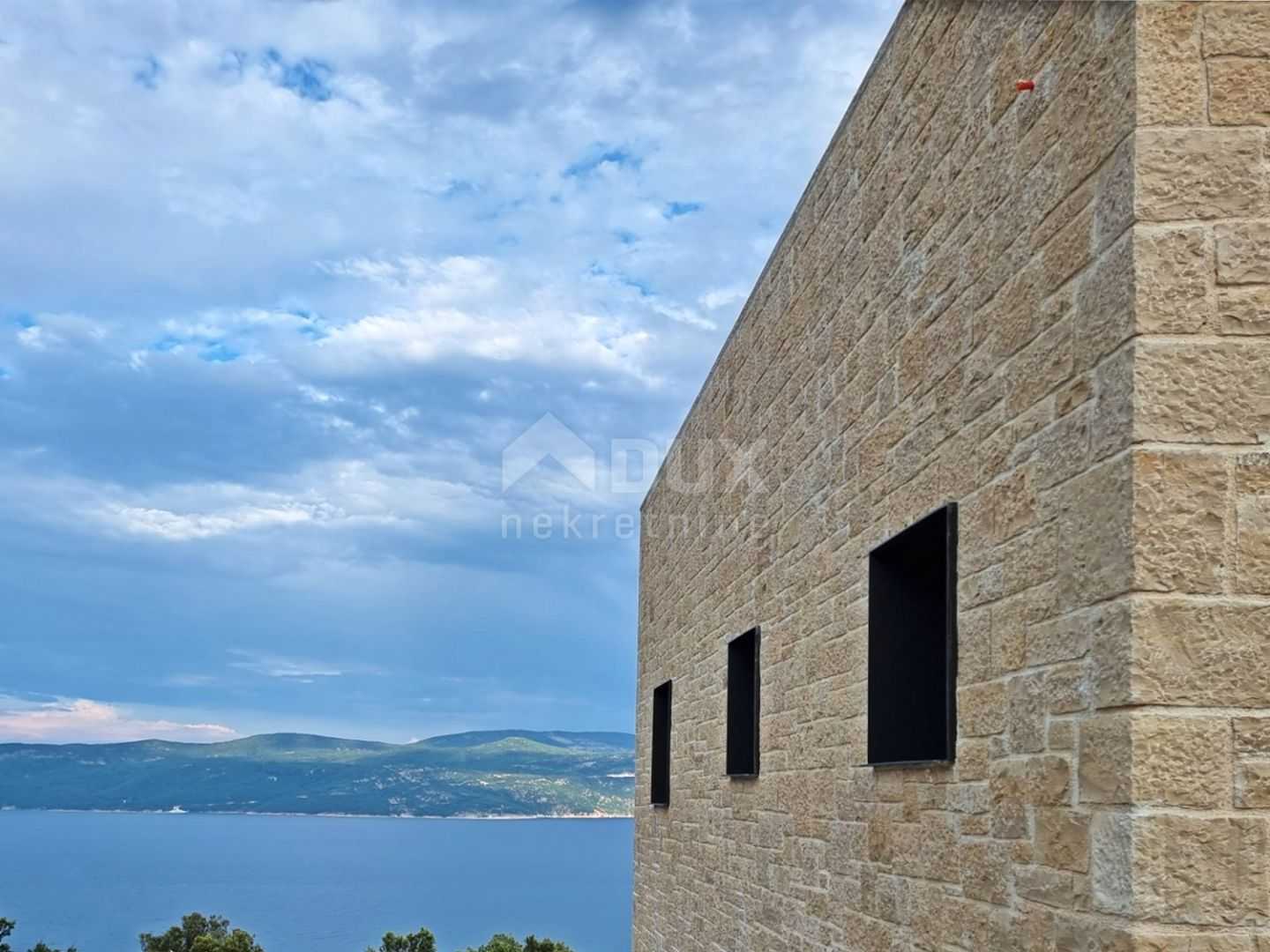 σπίτι σε Rabac, Istria County 11926348
