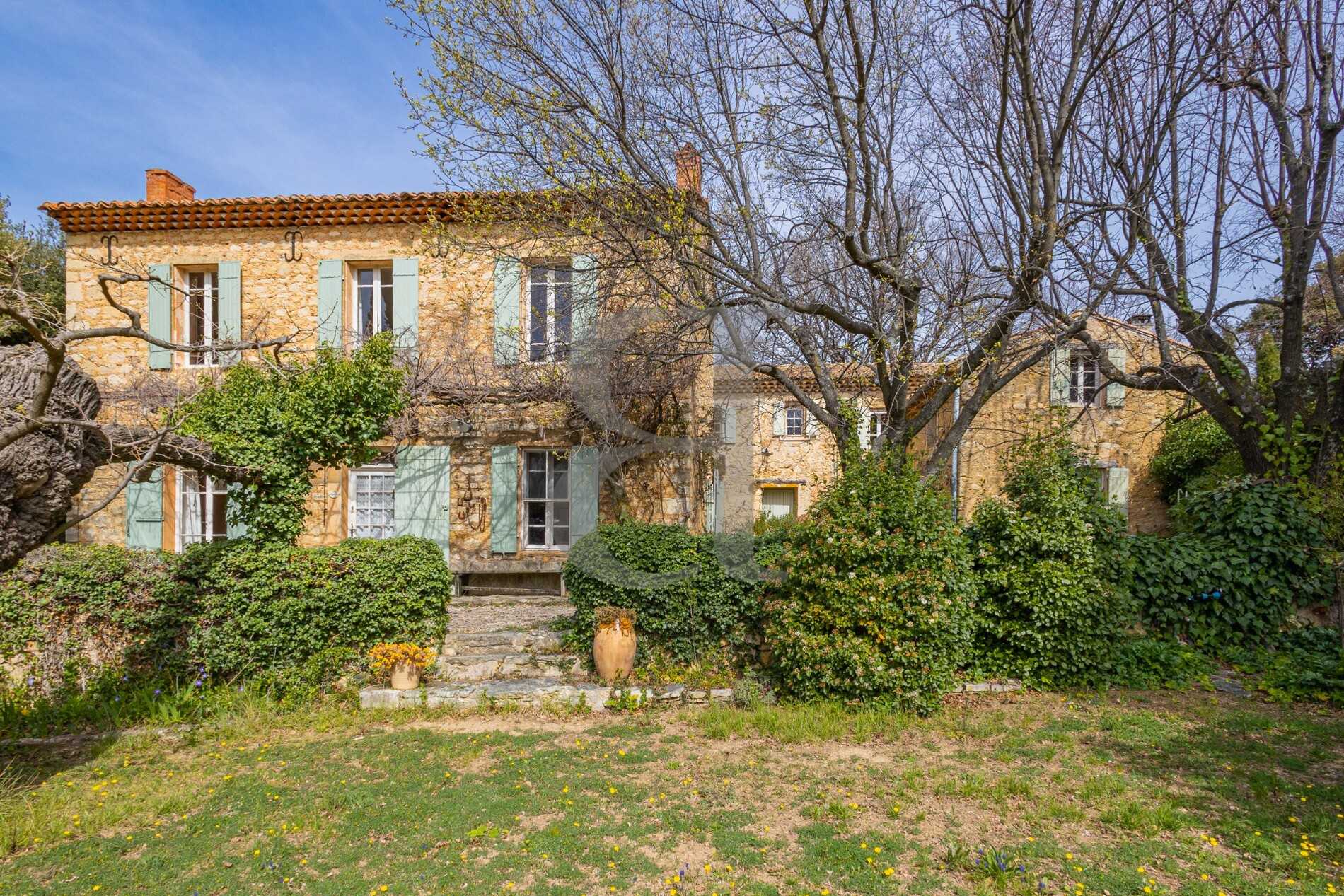 rumah dalam Bedoin, Provence-Alpes-Côte d'Azur 11926529