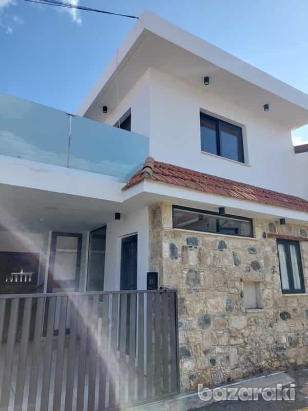 Condominium in Pyrgos, Larnaca 11926684