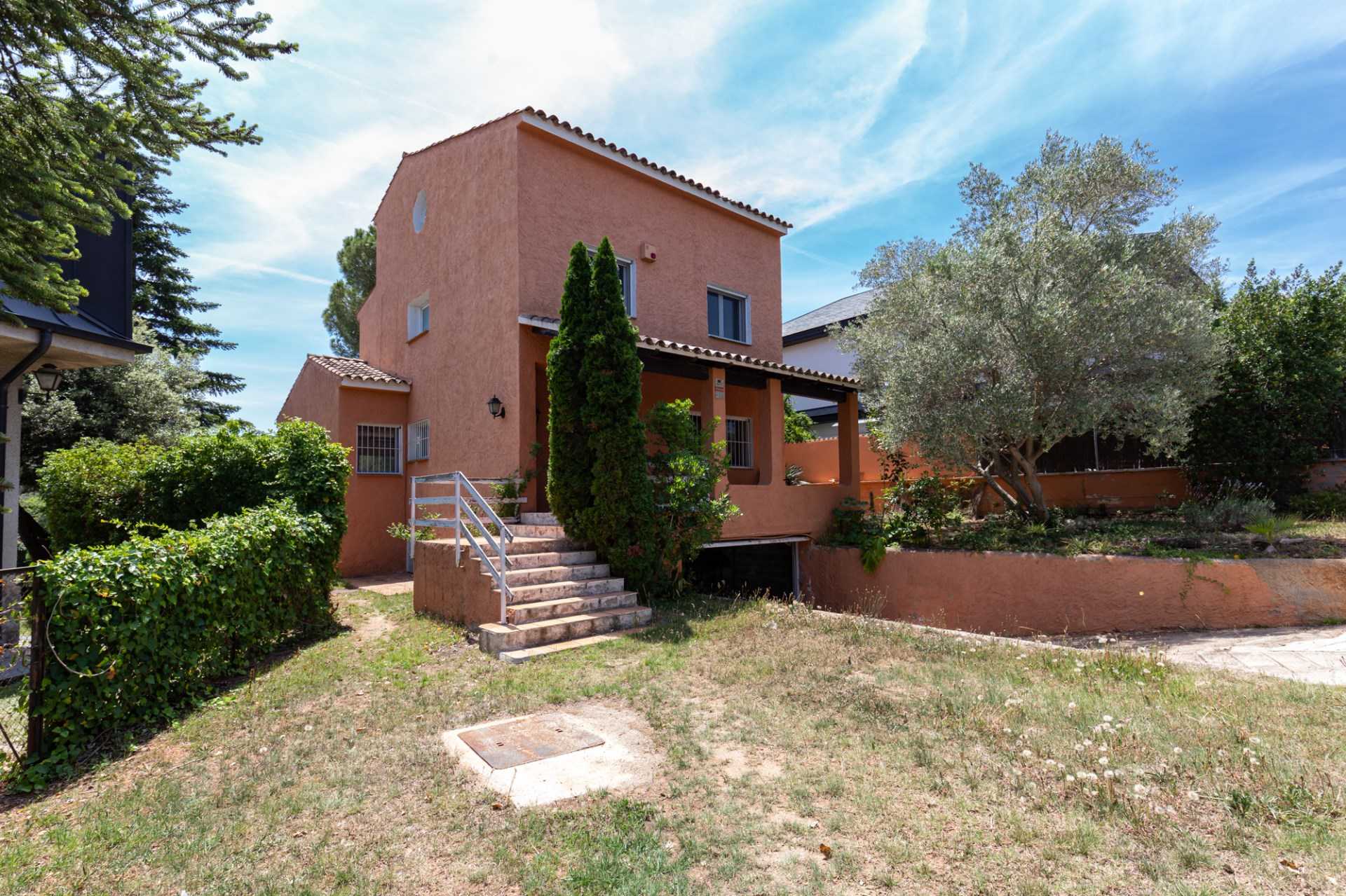 Будинок в La Rierada, Каталонія 11926695