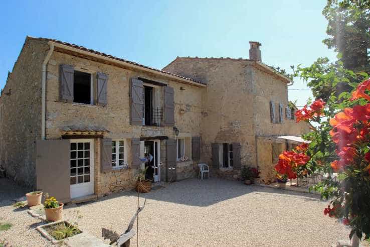 Huis in Fayence, Provence-Alpes-Côte d'Azur 11927966