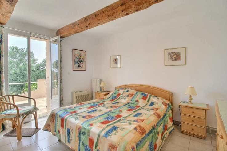 жилой дом в Seillans, Provence-Alpes-Côte d'Azur 11927968