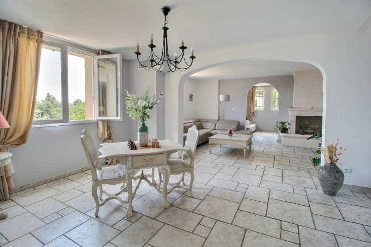 σπίτι σε Montauroux, Provence-Alpes-Côte d'Azur 11927969