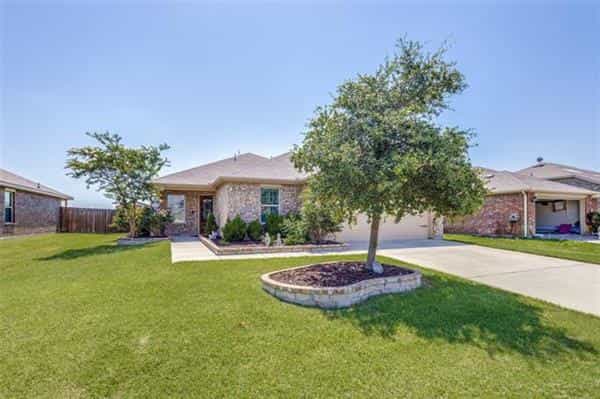 House in Josephine, Texas 11929381