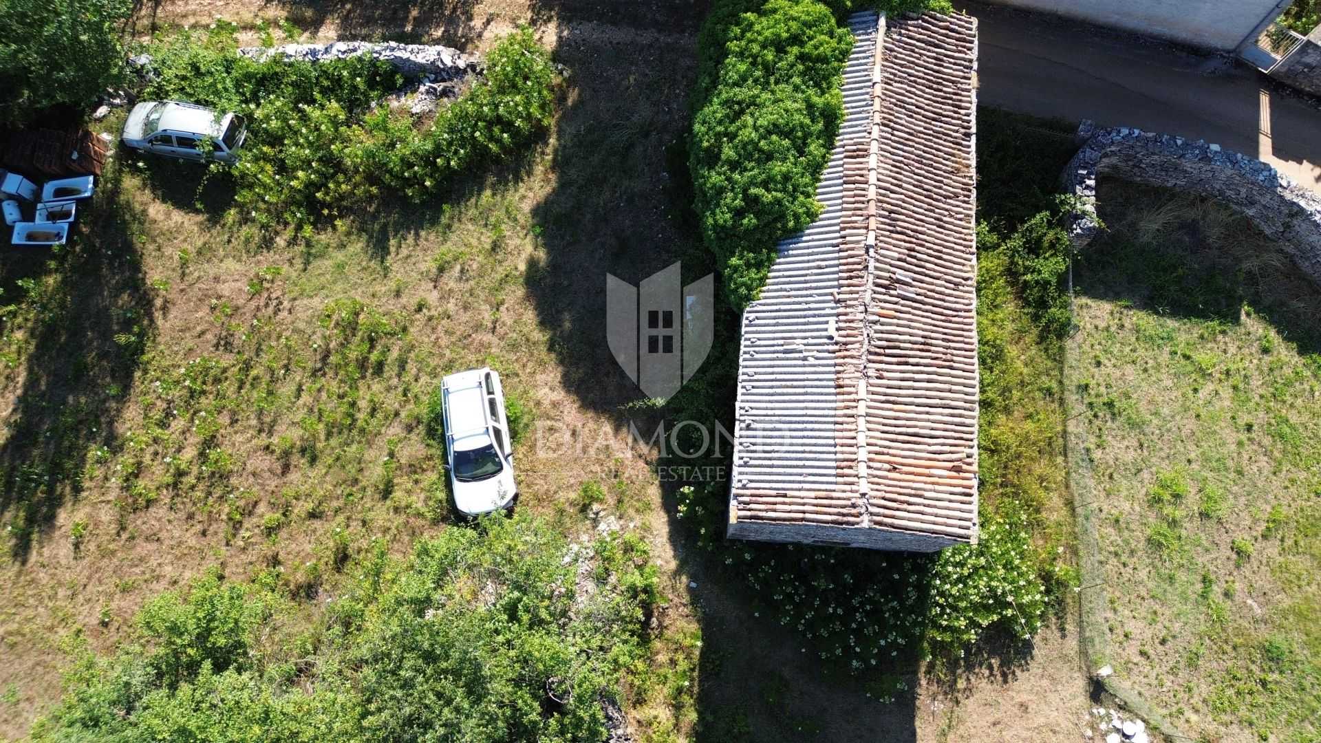 casa en Sveti Petar u Sumi, Istarska Županija 11930170