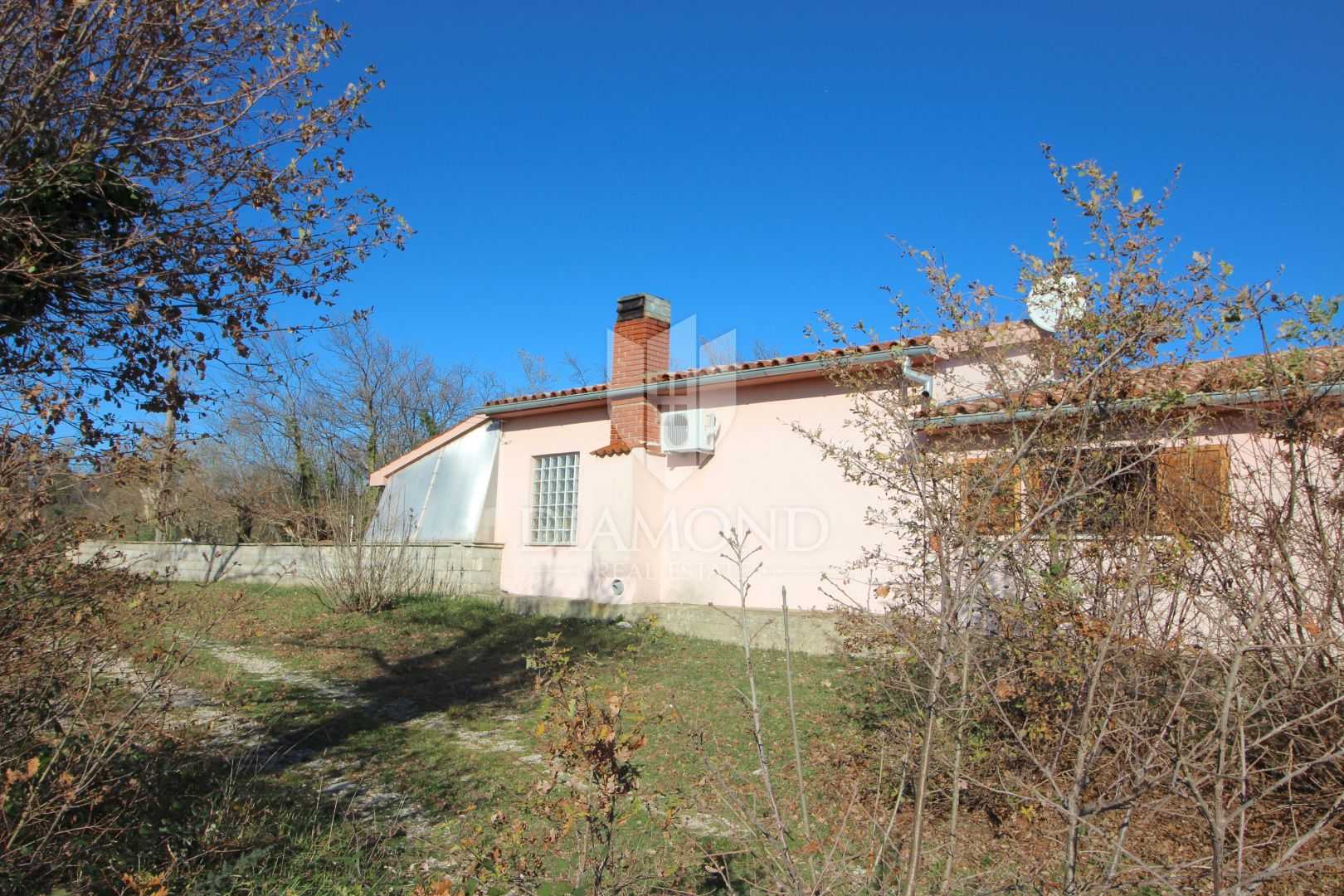 Casa nel Marčana, Istria County 11930215