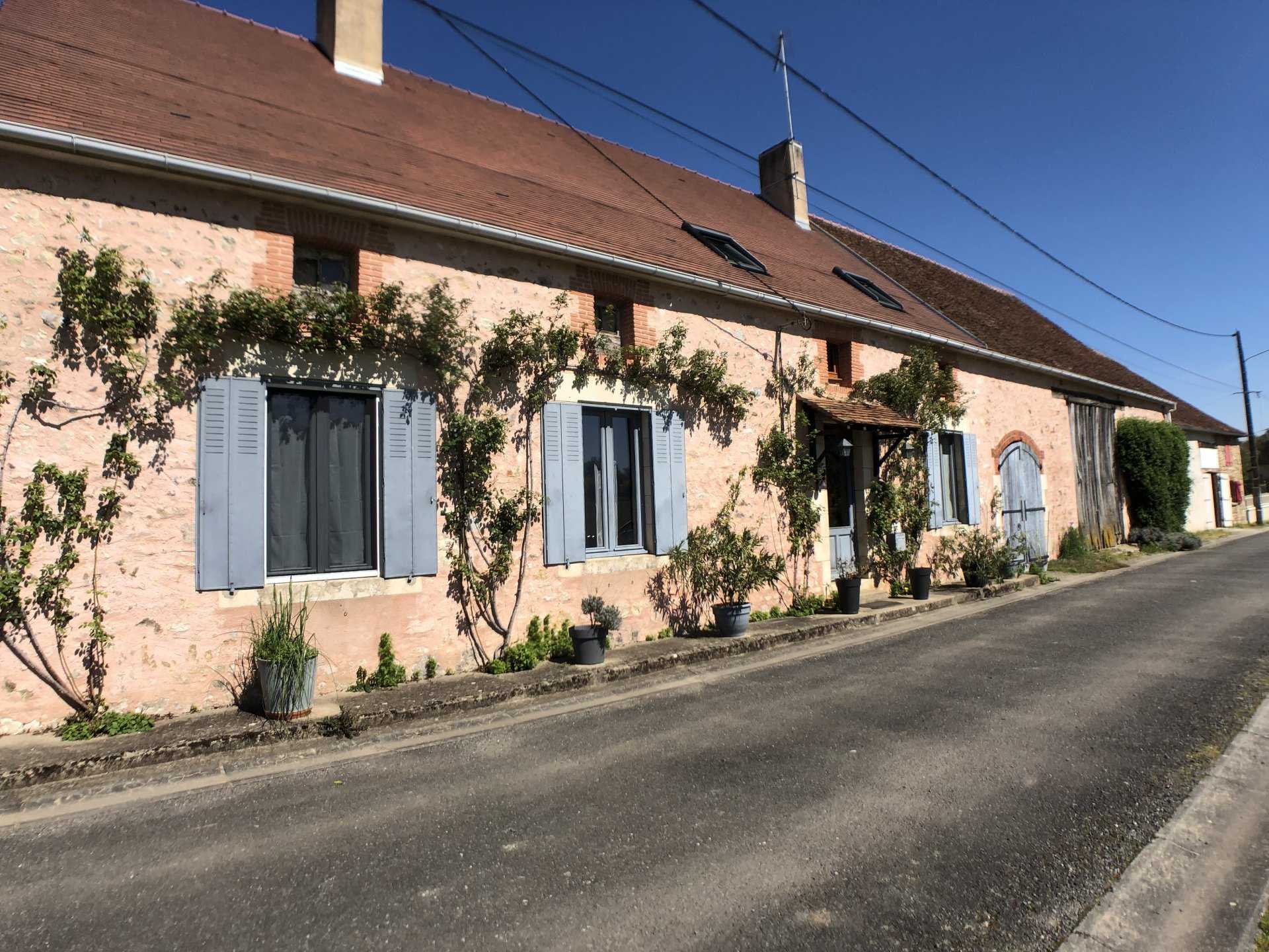 Rumah di Thollet, Nouvelle-Aquitaine 11930442