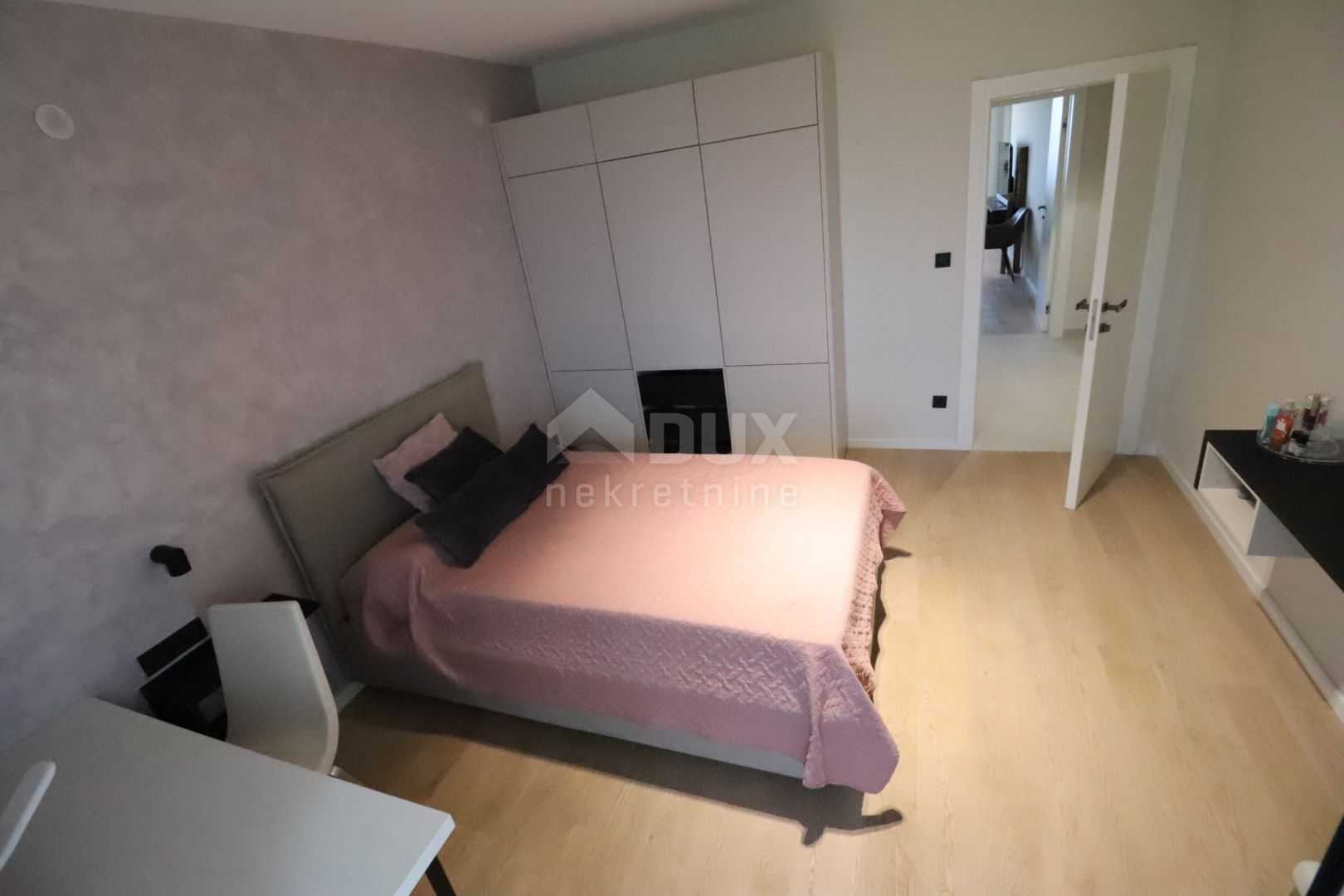 公寓 在 Rijeka, Primorsko-goranska županija 11931646