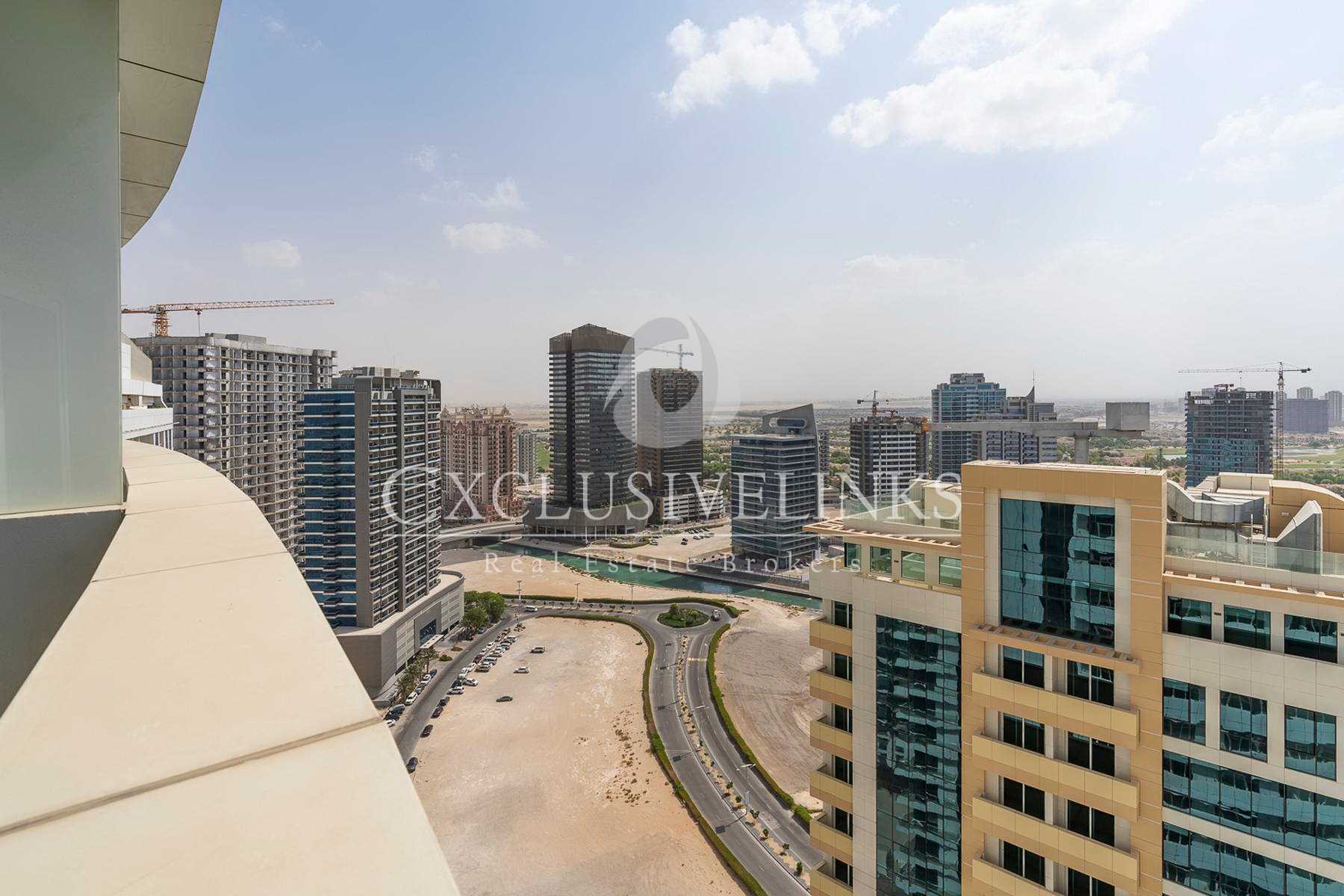 Condominium in Dubai, Dubai 11931711