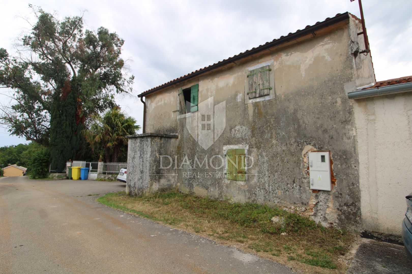 Casa nel Gimino, Istarska Zupanija 11931970
