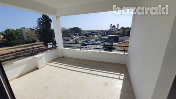 Condominium in Kato Polemidia, Limassol 11932097