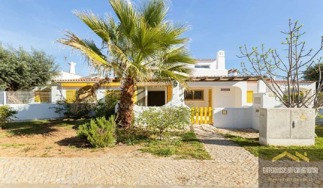 House in Quarteira, Faro 11932593