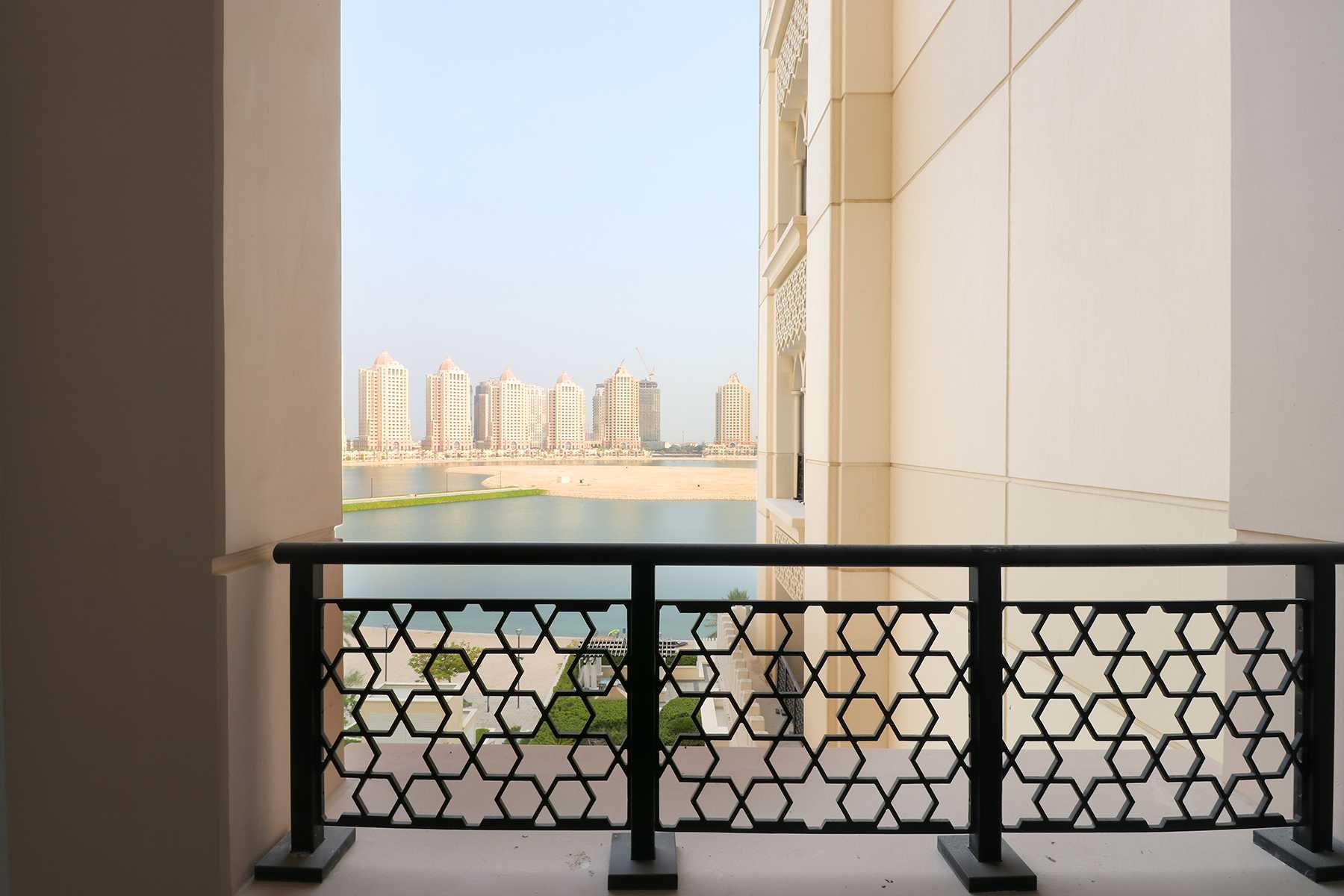 Condominium in Doha,  11932617