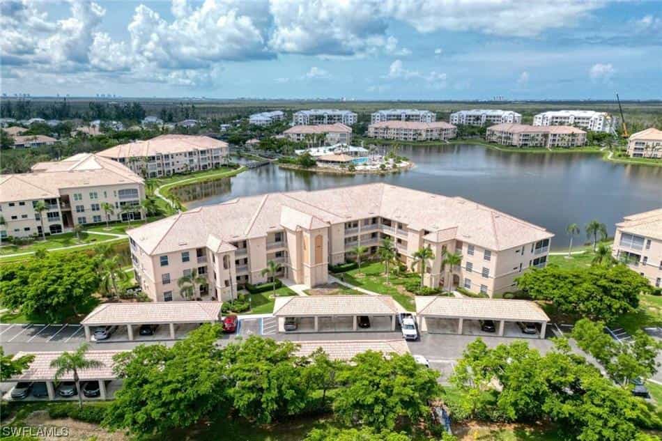 Condominium in Groter, Florida 11933308
