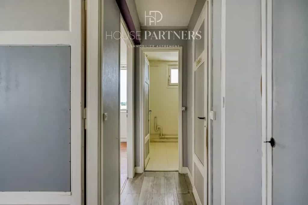 公寓 在 Rueil-Malmaison, Hauts-de-Seine 11933350