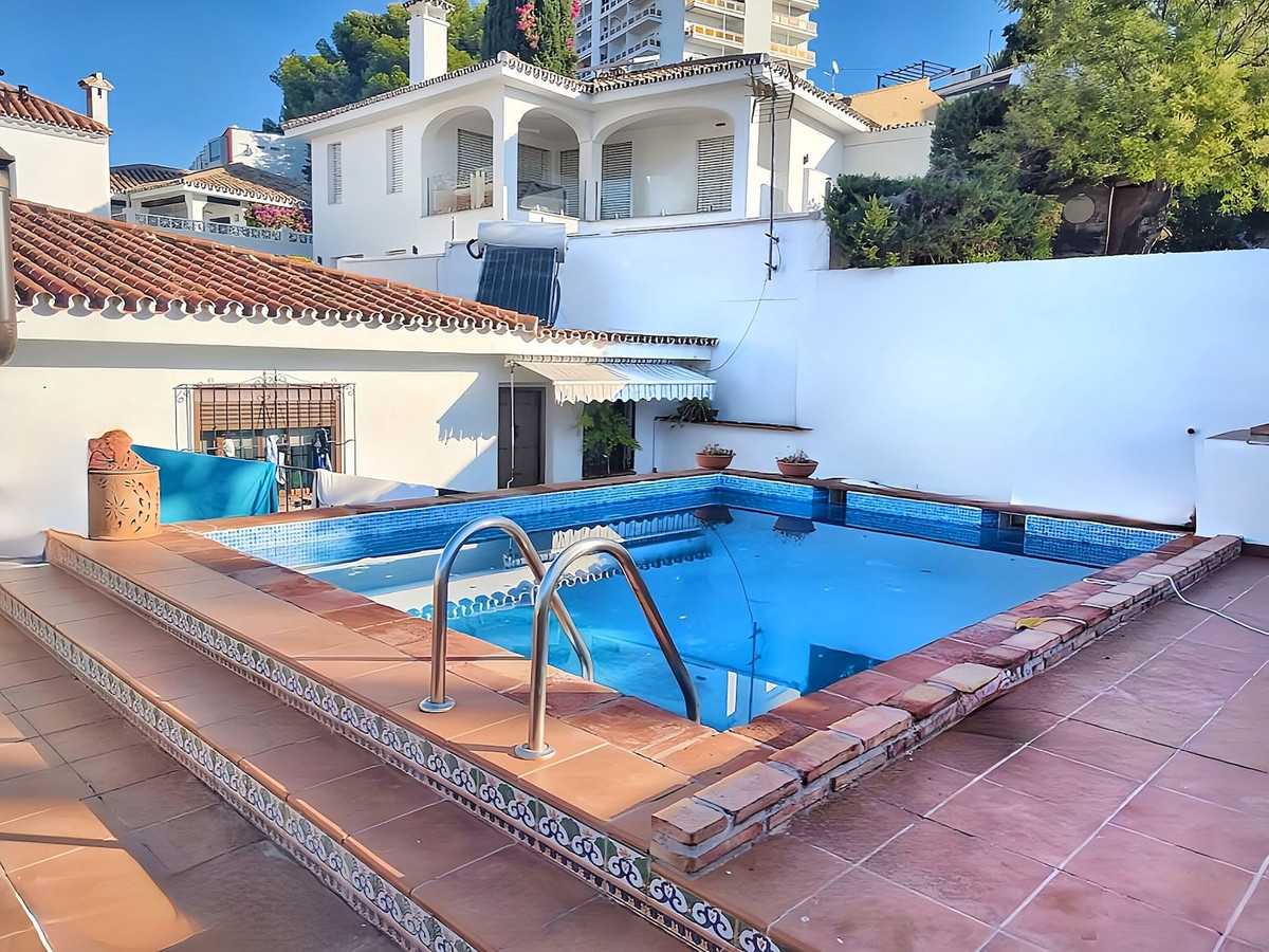 Beberapa Rumah di Marbella, Andalusia 11933982