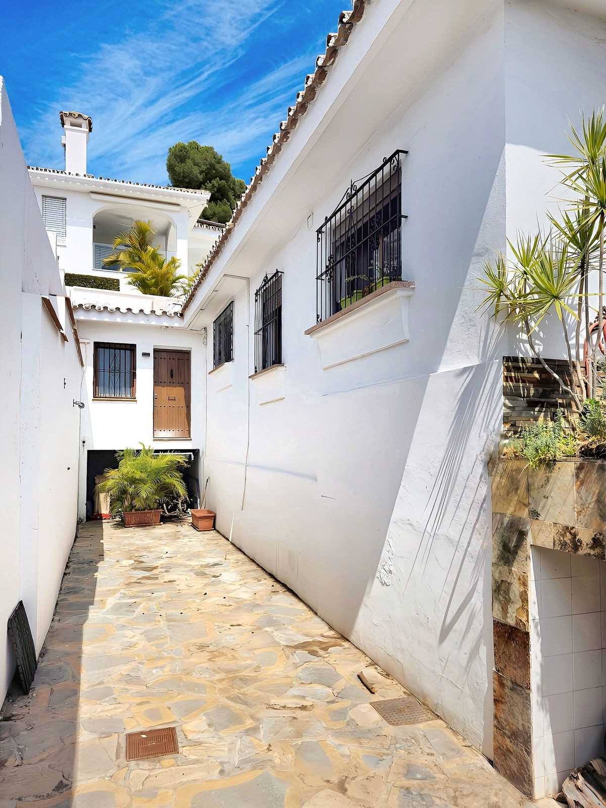 Flere huse i Marbella, Andalusien 11933982