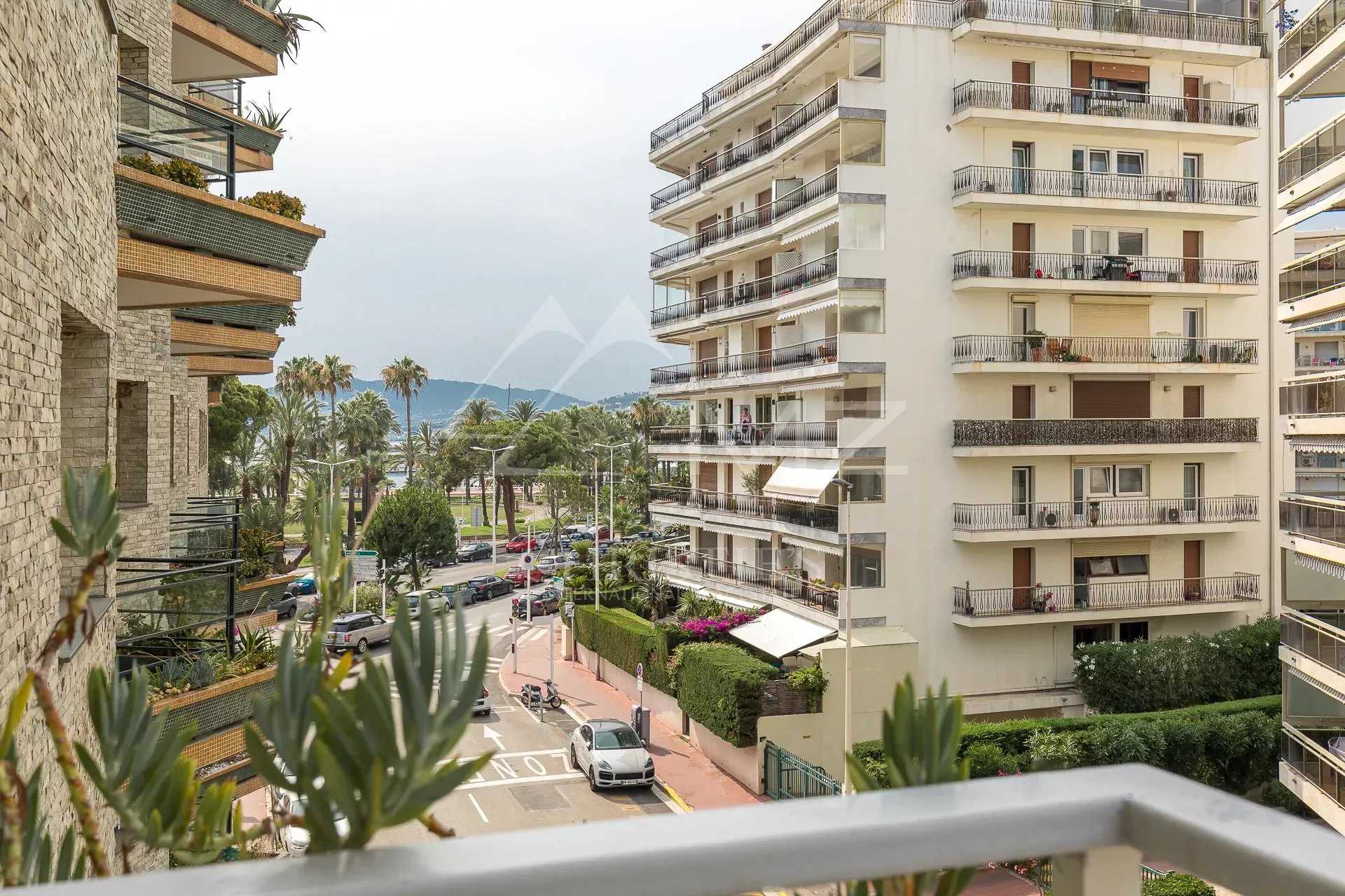 公寓 在 Cannes, Alpes-Maritimes 11934408