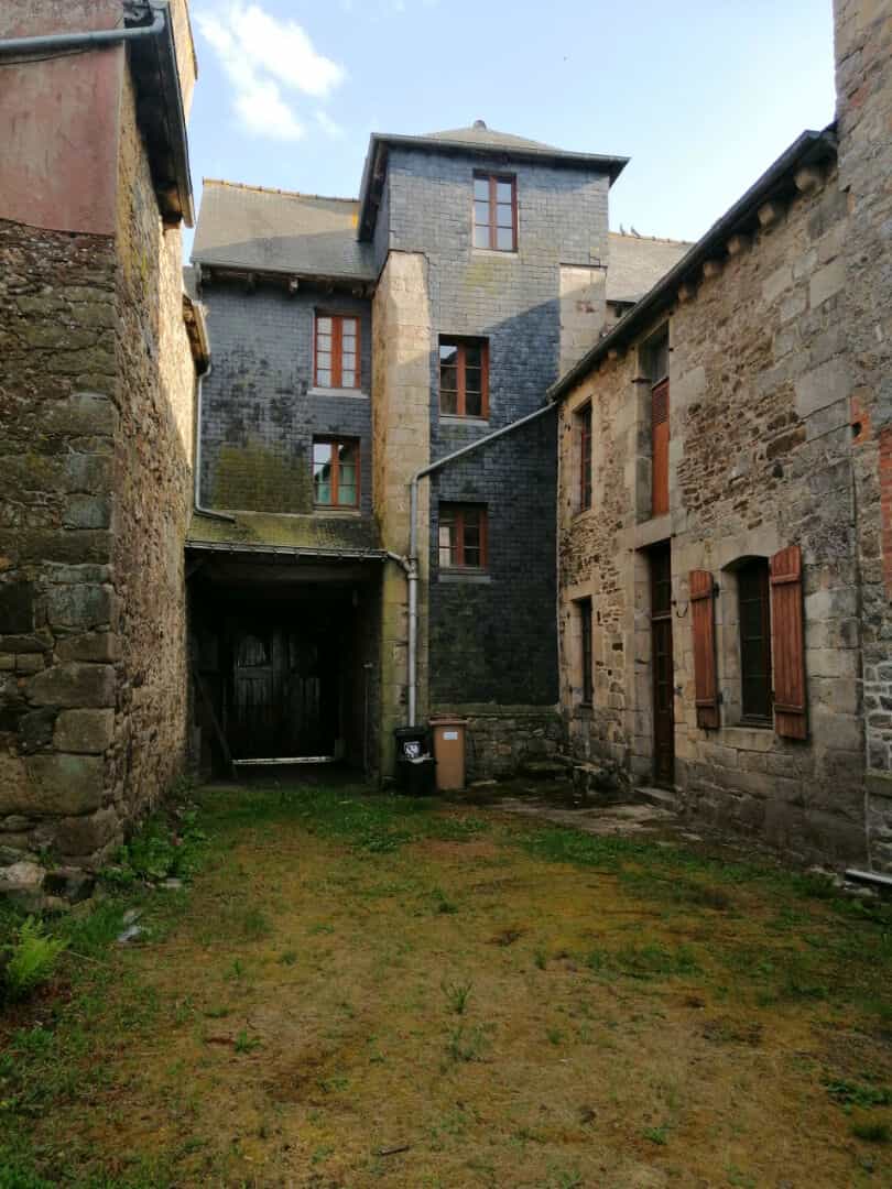casa en Broons, Bretagne 11934534