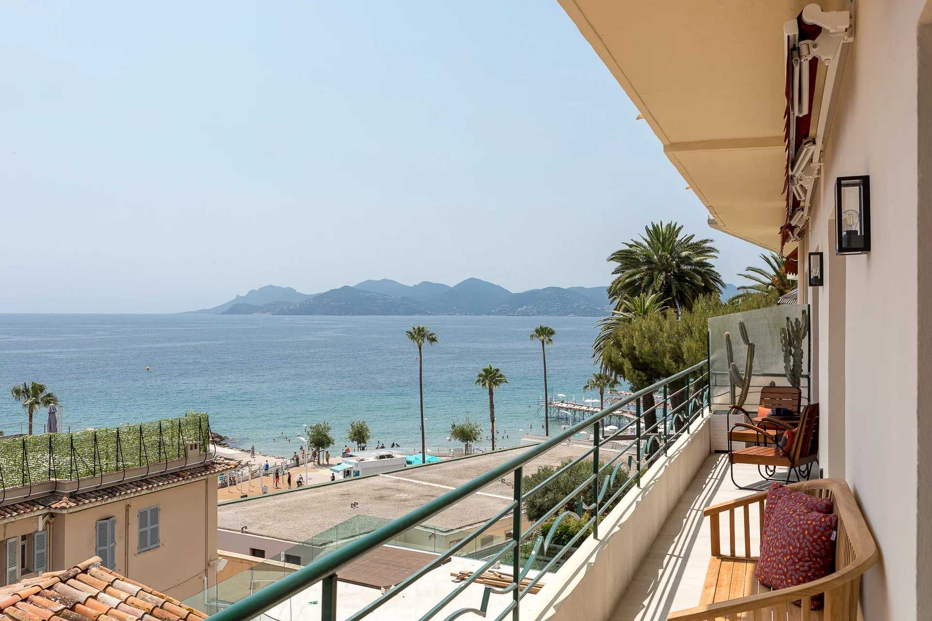 Condominio nel Cannes, Provenza-Alpi-Costa Azzurra 11934926