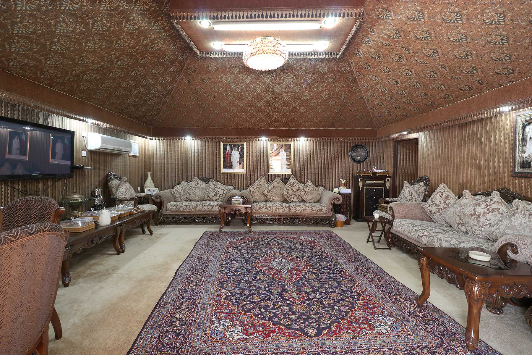 Talo sisään Doha, Doha 11935132