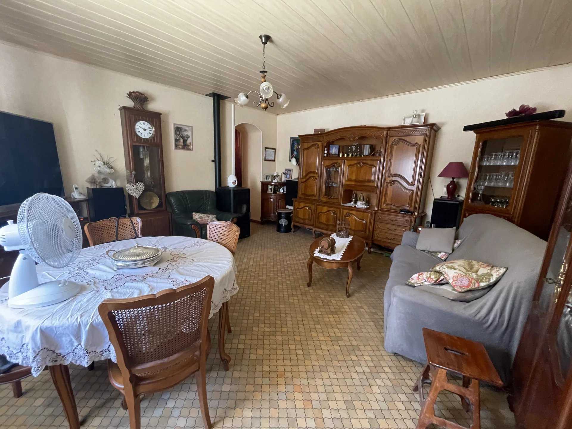 Huis in Bussac-Forêt, Charente-Maritime 11936019
