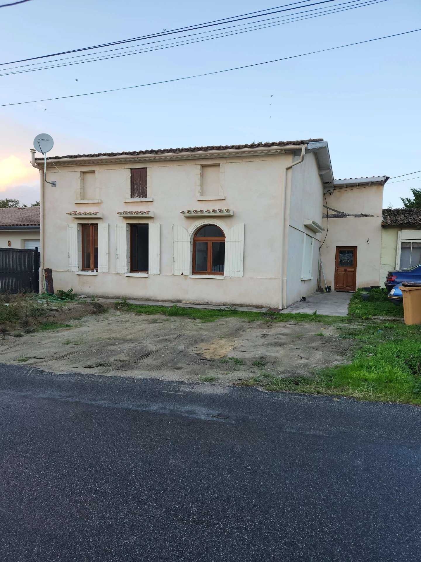 Hus i Marcillac, Nouvelle-Aquitaine 11936037