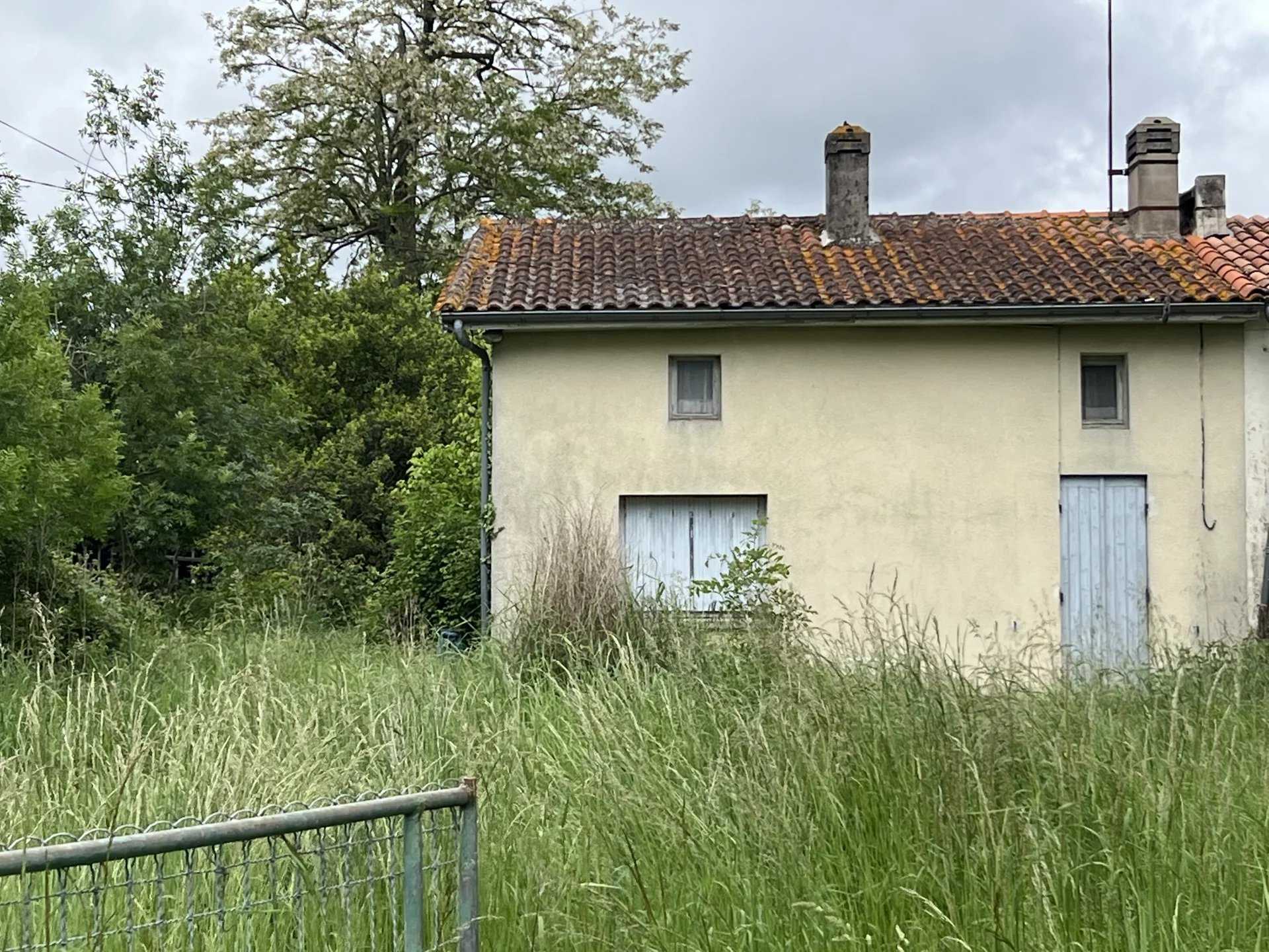 Huis in Sint-Loubes, Nouvelle-Aquitanië 11936109