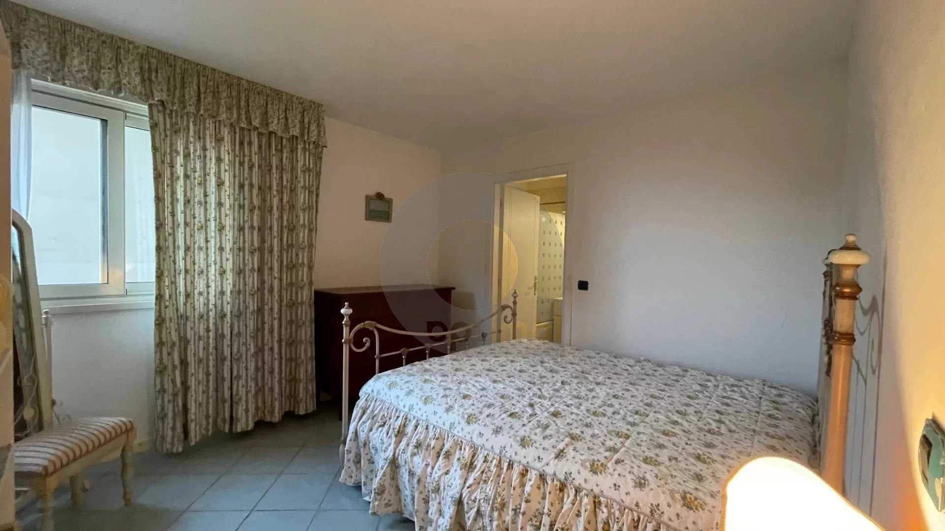 Condominio nel Beausoleil, Provenza-Alpi-Costa Azzurra 11936289