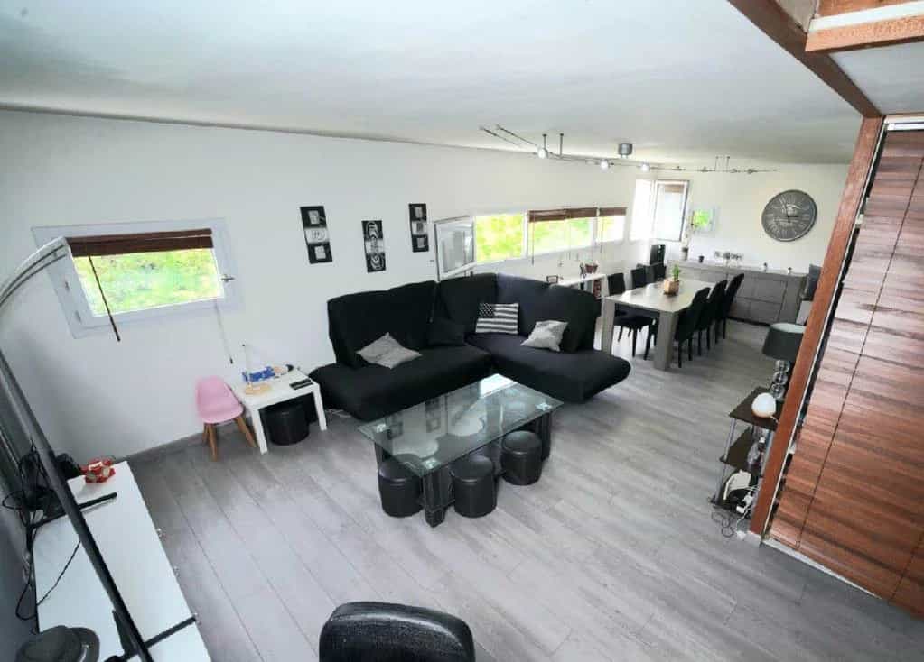 Condominium dans Tours, Centre-Val de Loire 11936378