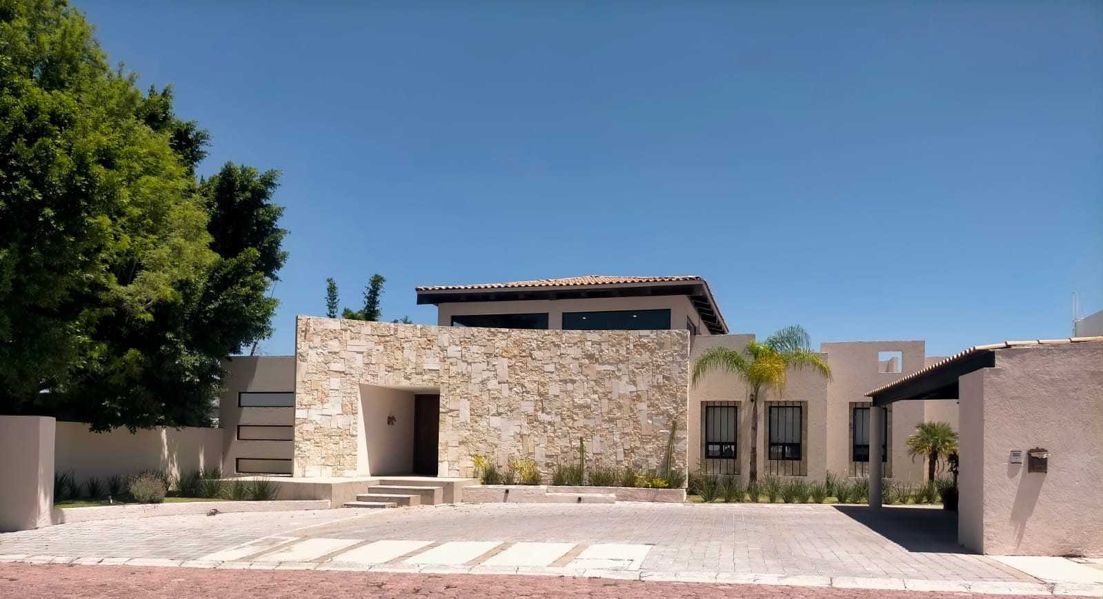 House in El Salitre, Querétaro 11936675