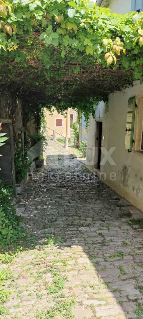 House in Motovun, Istarska Zupanija 11936756