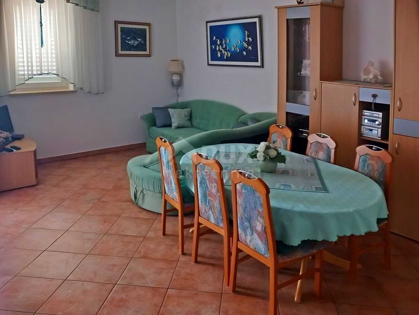 Condominium dans Labin, Istarska Zupanija 11936759