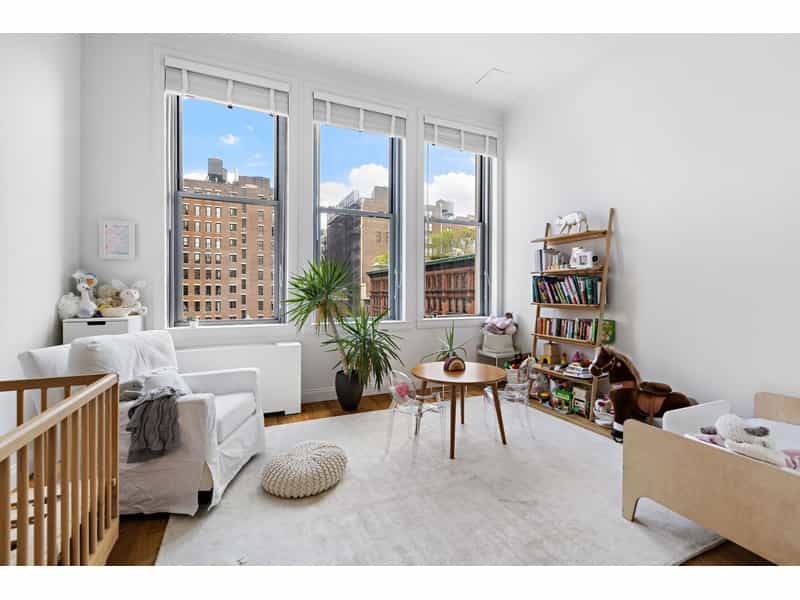 Condominium in New York, New York 11936792