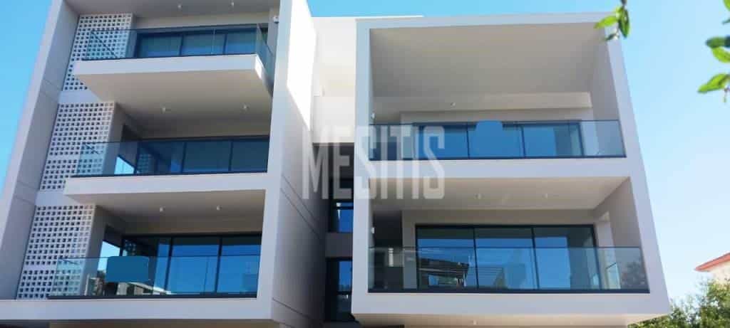 Condominium in Agios Dometios, Nicosia 11937200