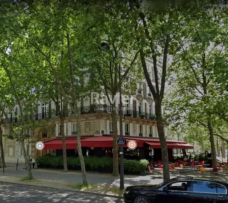 Condominium dans Montrouge, Ile de France 11937269