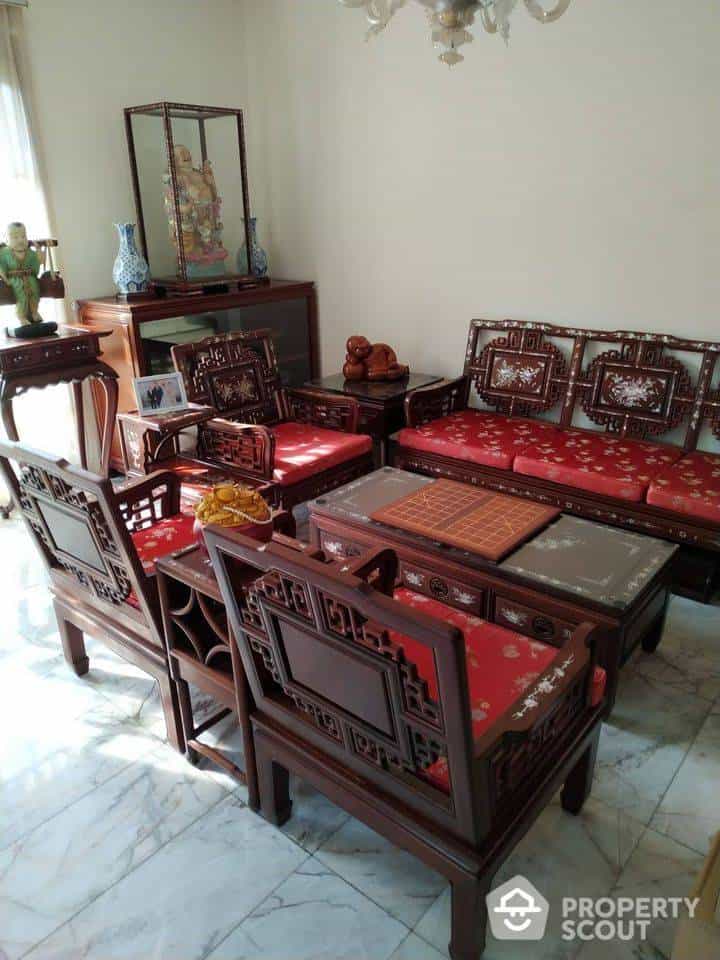 жилой дом в Пхра Кханонг, Крунг Тхеп Маха Накхон 11937857