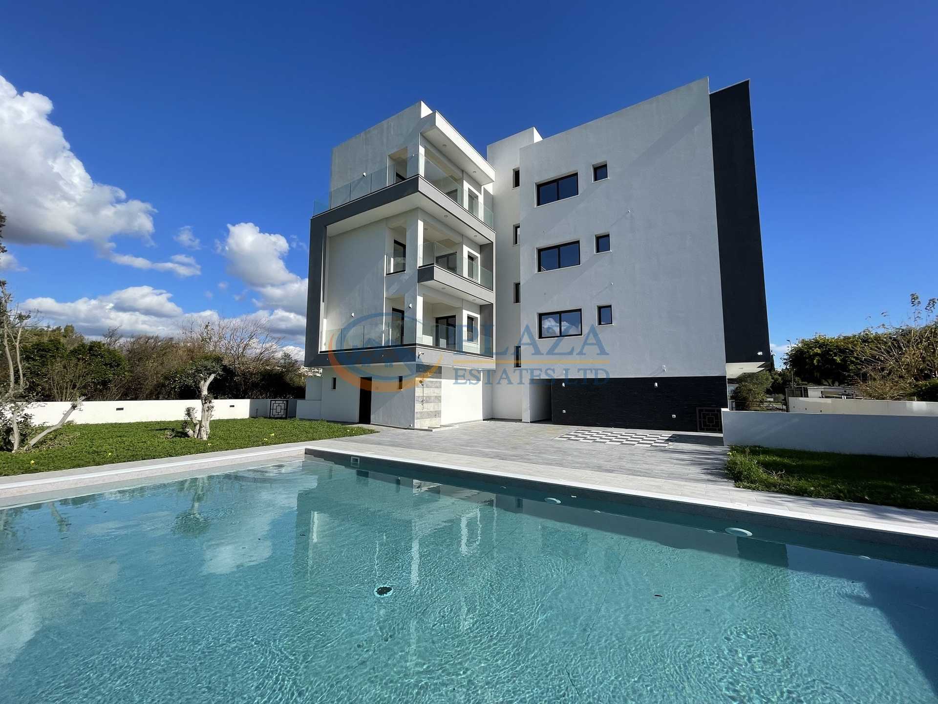 Condominium in Limassol, Lemesos 11945679
