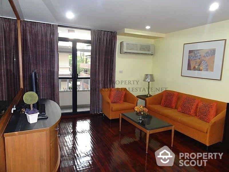 Condominium in Watthana, Krung Thep Maha Nakhon 11951616