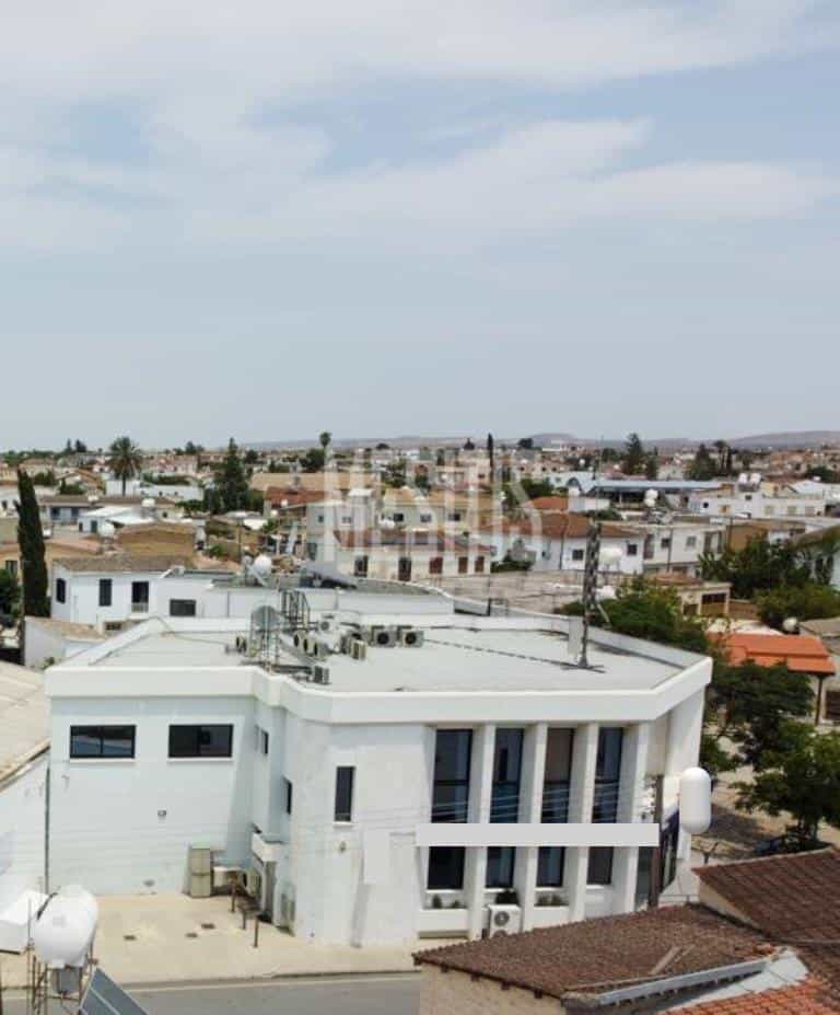 Lain di Athienou, Larnaca 11953649