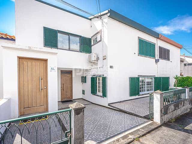 Huis in Ponta Delgada, Azoren 11953780