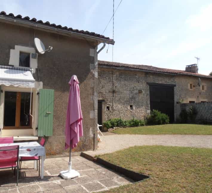 casa no Chaunay, Nouvelle-Aquitaine 11953967