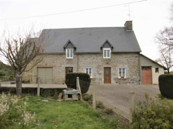 rumah dalam Juvigny les Vallées, Normandie 11954000