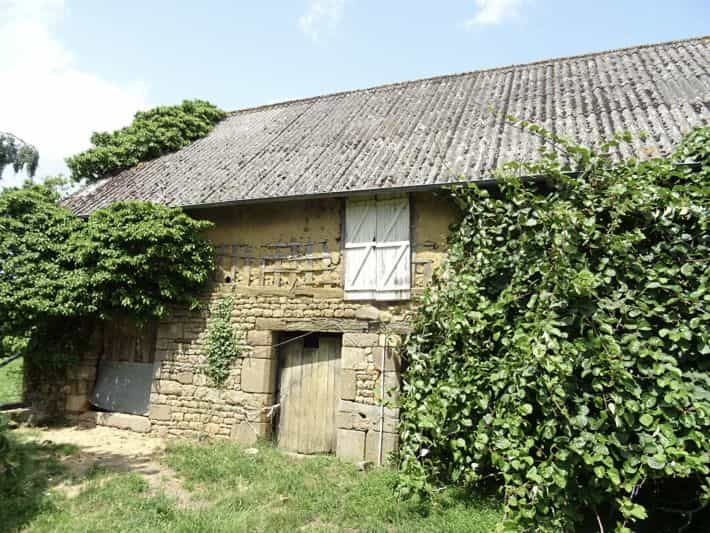 rumah dalam Le Mesnil-Gilbert, Normandie 11954002